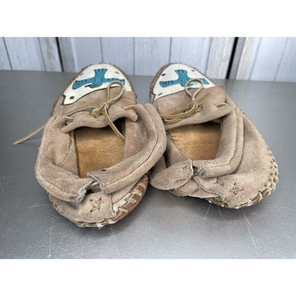 Vintage Native American Hand Painted Thunderbird Leather Moccasins 8.5/9 - Picture 3 of 7
